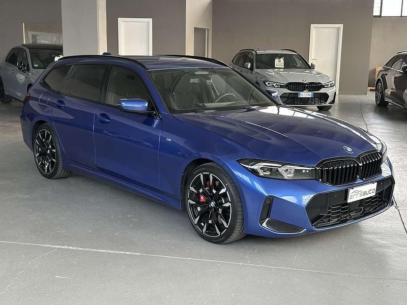 Usata BMW 320 190 CV (139 kW) 2024 Blu portimao Station wagon