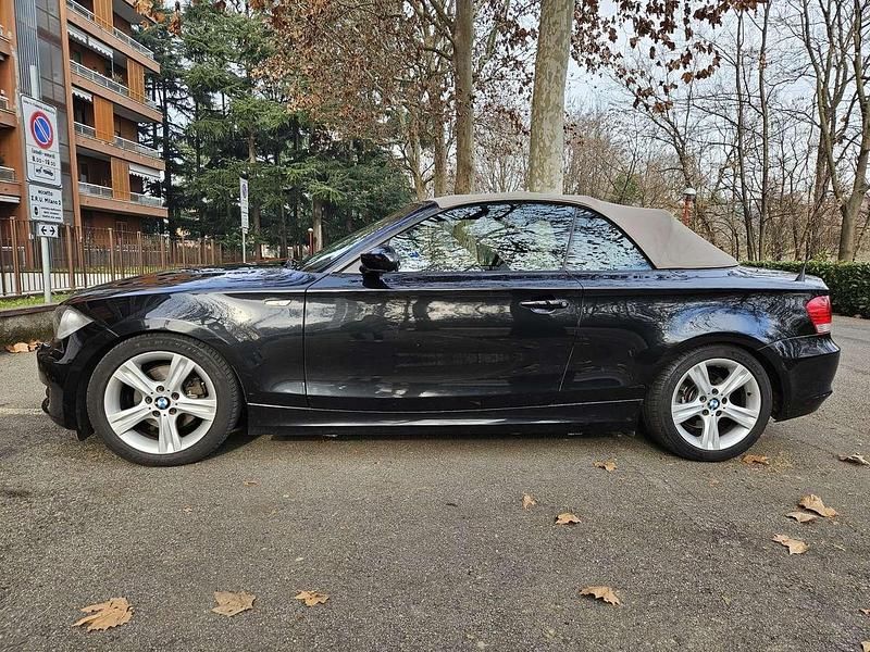 Usata BMW 120 Cabriolet 170 CV (125 kW) 2009 Other Cabrio