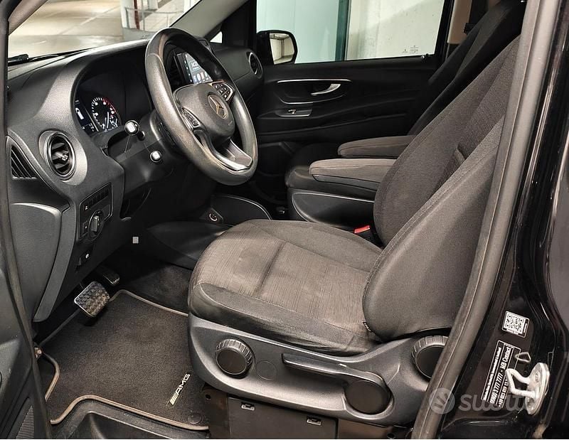Usata Mercedes V250 190 CV (139 kW) 2015 Nero Monovolume