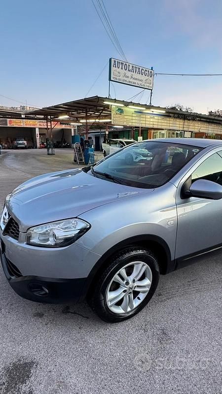 Usata Nissan Qashqai Acenta 2013 Grigio SUV