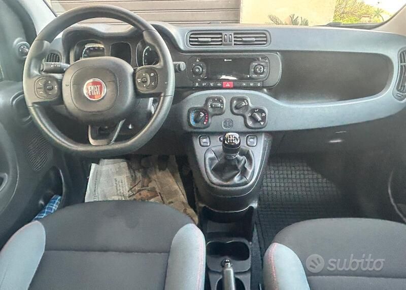 Usata Fiat Panda Cross Cross 2019 Verde Utilitaria