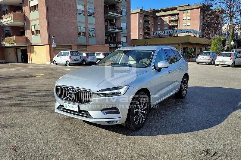 Grigio Usata 2020 Volvo XC60 Inscription SUV | 27.490 € (Molto cara) - Immagine 1/4