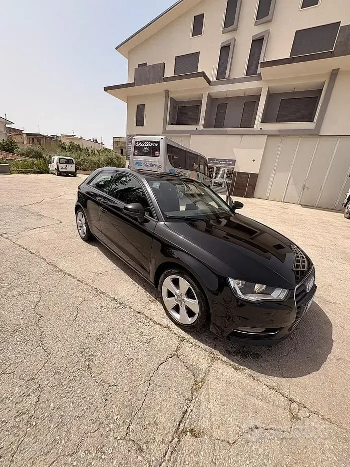 Usata Audi A3 110 CV (80 kW) 2021 Nero Berlina