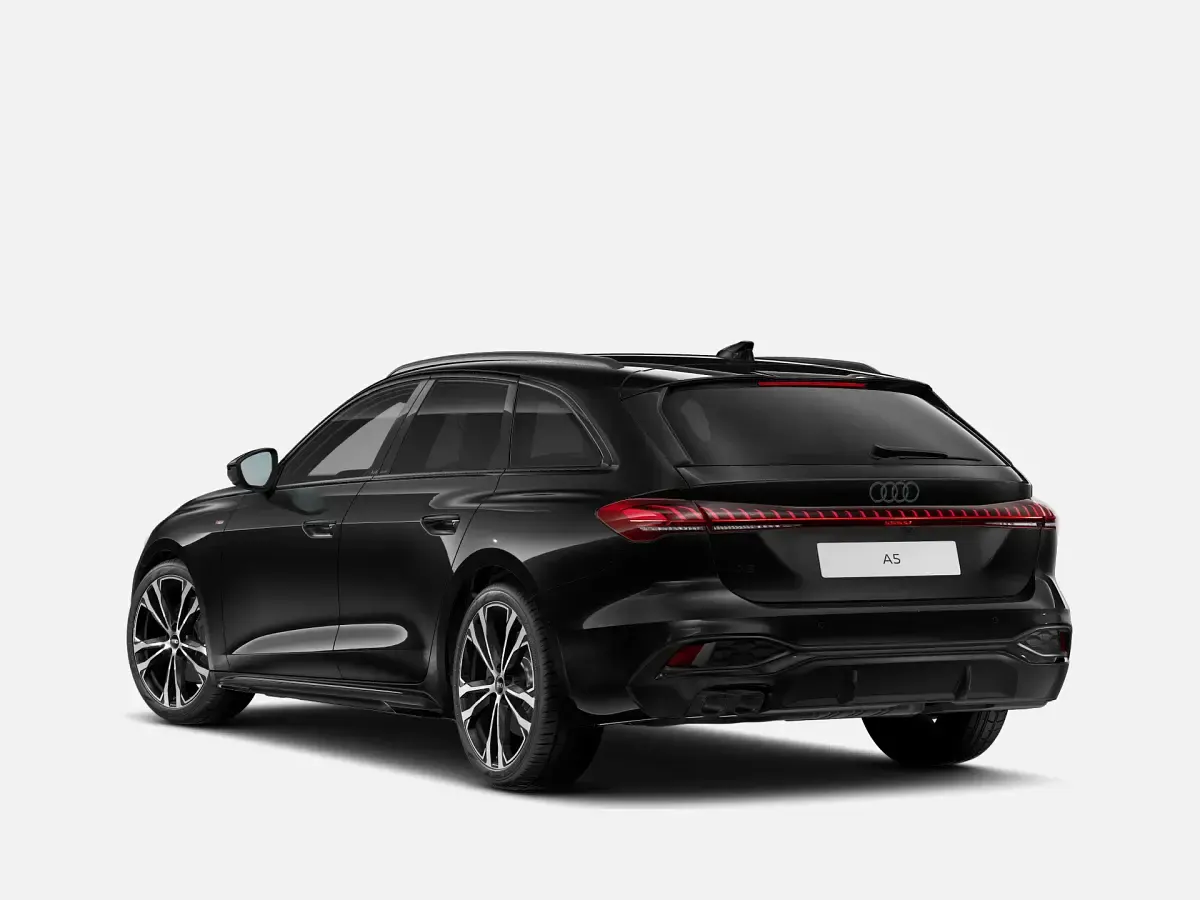 Nuova Audi A5 S-Line 204 CV (150 kW) 2026 Nero mythos metallizzato Station wagon