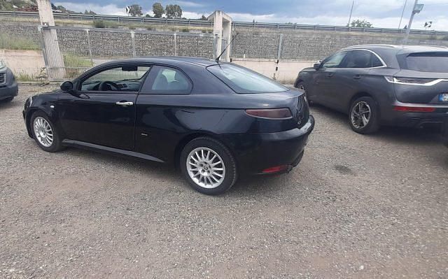 Usata Alfa Romeo GT 150 CV (110 kW) 2008 Nero Coupé