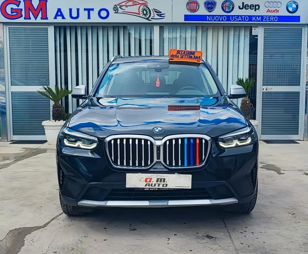 Usata BMW X3 Efficient Dynamics 149 CV (109 kW) 2022 Nero SUV
