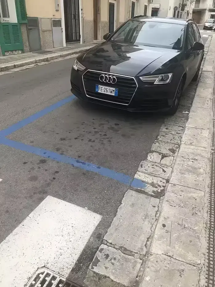 Usata Audi A4 Business 150 CV (110 kW) 2016 Nero Station wagon