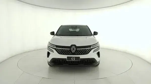 Usata Renault Austral Techno 200 CV (147 kW) 2023 Bianco SUV