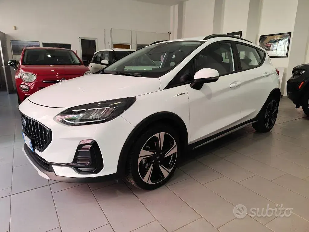 Usata Ford Fiesta Active 125 CV (91 kW) 2023 Bianco Utilitaria