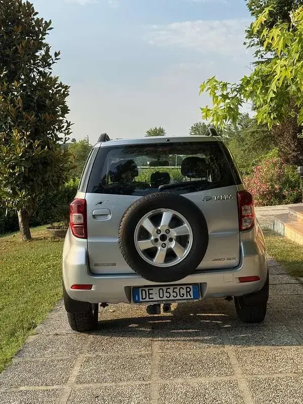 Usata Daihatsu Terios 86 CV (63 kW) 2008 SUV