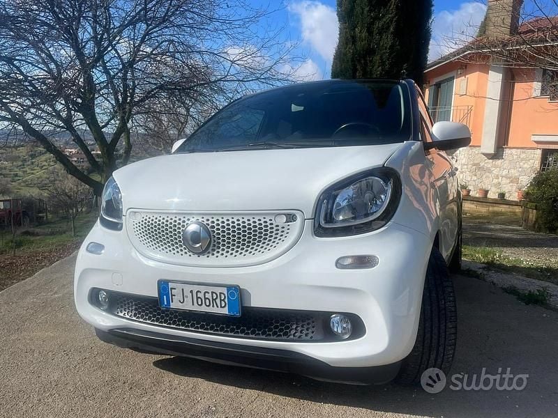 Bianco Usata 2017 Smart ForFour Prime Utilitaria | 6500 € - Immagine 1/4
