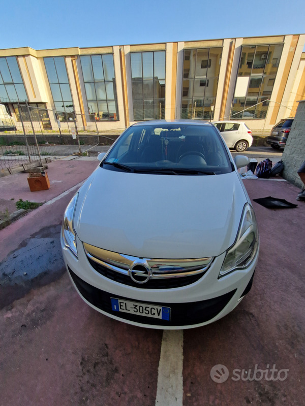 Usato 2012 Opel Corsa 1.2 Diesel 75 CV (4.000 €)