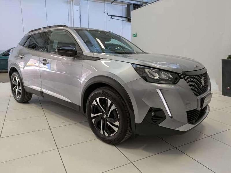Usata Peugeot 2008 Allure 110 CV (80 kW) 2022 Gbeiartense SUV