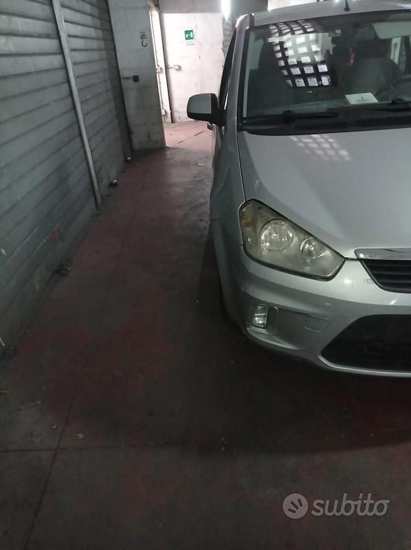 Usata Ford C-MAX 100 CV (73 kW) 2010 Grigio Monovolume