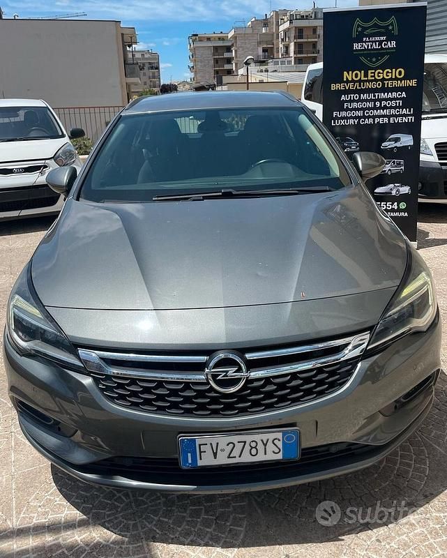Grigio Usata 2019 Opel Astra Dynamic Station wagon | 6800 € (Buon prezzo) - Immagine 1/4
