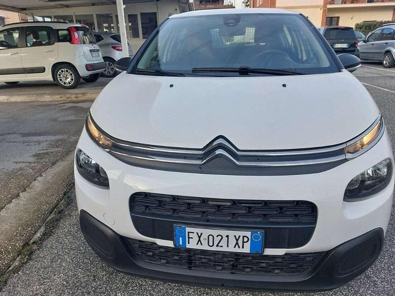 Usata Citroën C3 Feel 102 CV (75 kW) 2019 Bianco Furgone
