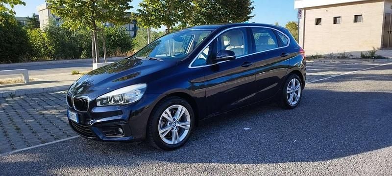 Usata BMW 218 Gran Tourer Luxury Line 150 CV (110 kW) 2015 Monovolume