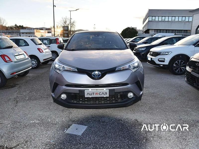 Usata Toyota C-HR Style 98 CV (72 kW) 2018 Dark grey SUV