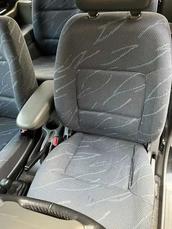Usata Suzuki Jimny 80 CV (58 kW) 2001 Nero SUV