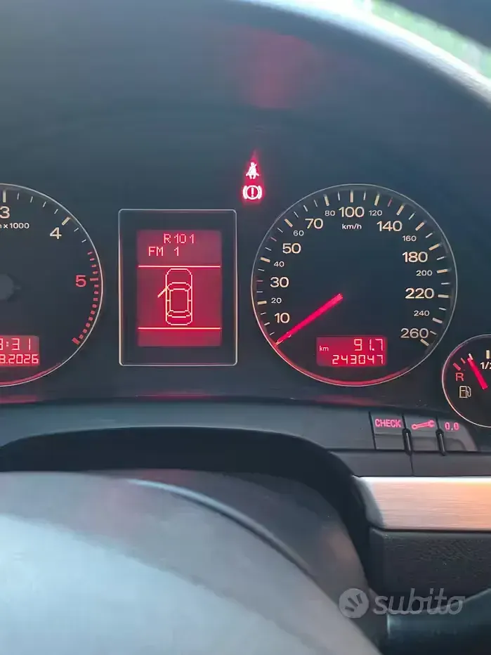 Usata Audi A4 102 CV (75 kW) 2007 Grigio Station wagon