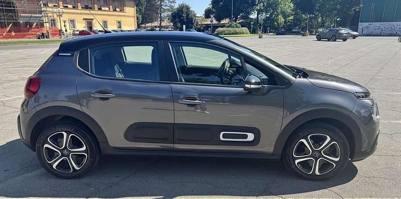 Usata Citroën C3 PureTech 83 CV (61 kW) 2022 Grigio Berlina