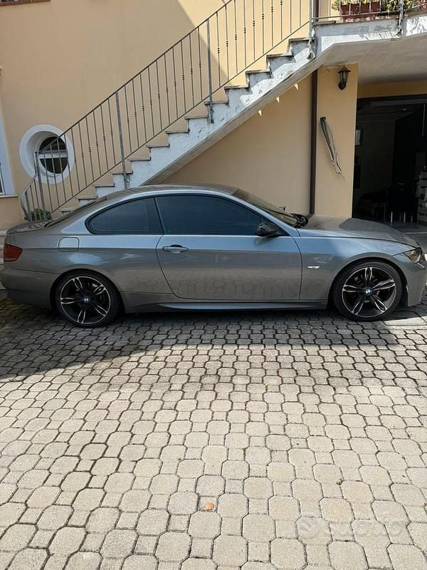 Usata BMW 320 Sport Line 170 CV (125 kW) 2007 Coupé