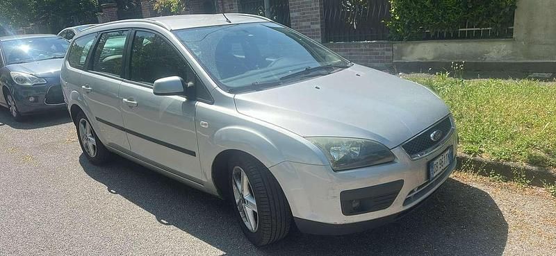 Usata Ford Focus Style 90 CV (66 kW) 2006 Other Station wagon