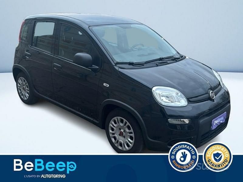 Usata Fiat Panda S 70 CV (51 kW) 2024 Nero metallizzato Berlina