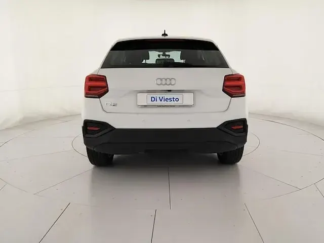 Usata Audi Q2 Admired 150 CV (110 kW) 2023 Bianco ibis SUV