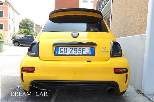 Usata Abarth 595 Competizione 180 CV (132 kW) 2020 Giallo pastello Utilitaria