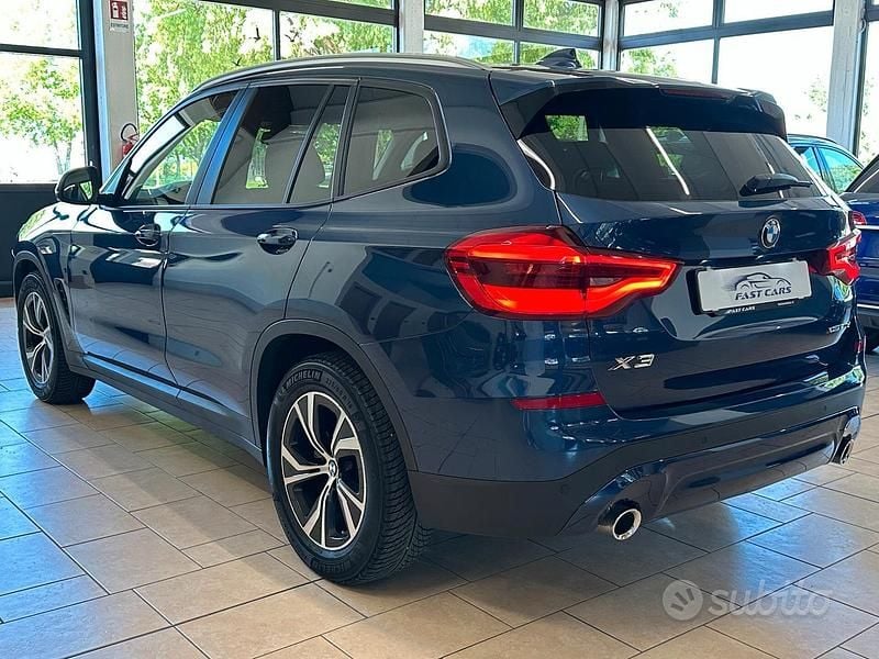 Begagnad BMW X3 Advantage 190 HK (139 kW) 2019 Blå SUV