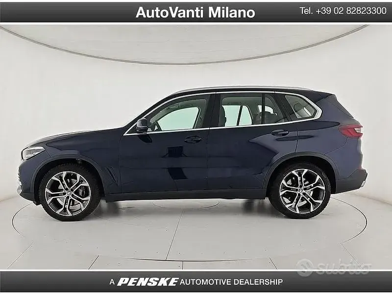 Usata BMW X5 Comfort Edition 286 CV (210 kW) 2022 Blu SUV
