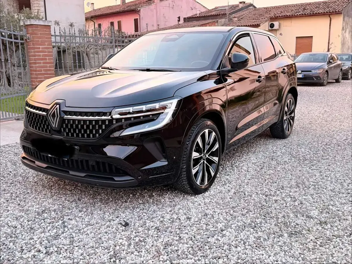 Usata Renault Austral Techno 158 CV (116 kW) 2023 Sternenschwarz SUV