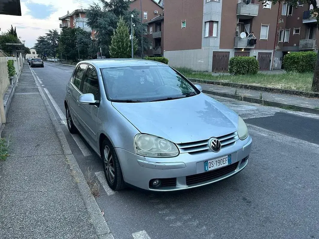 Usata VW Golf VI GT 105 CV (77 kW) 2008 Utilitaria