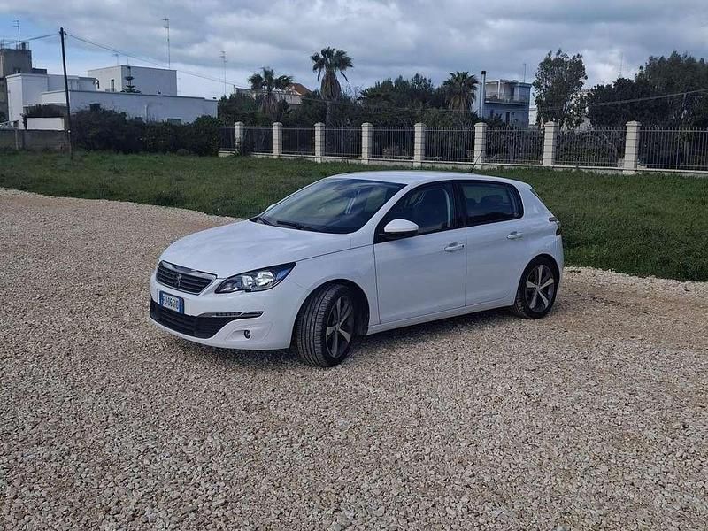 Usata Peugeot 308 Allure 131 CV (96 kW) 2017 Bianco Berlina