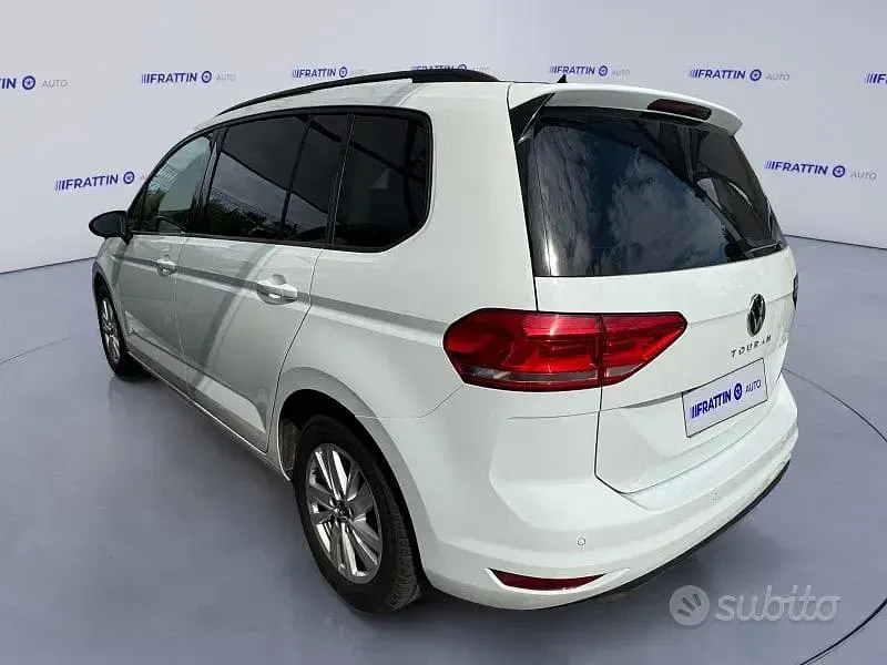Usata VW Touran Business 150 CV (110 kW) 2021 Bianco Monovolume