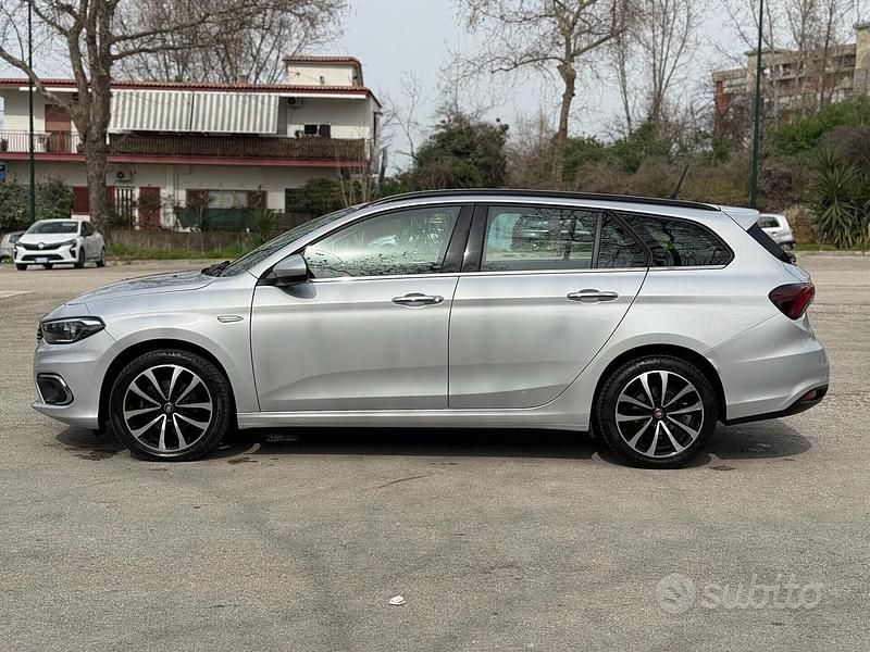 Usata Fiat Tipo Lounge 120 CV (88 kW) 2018 Grigio Station wagon