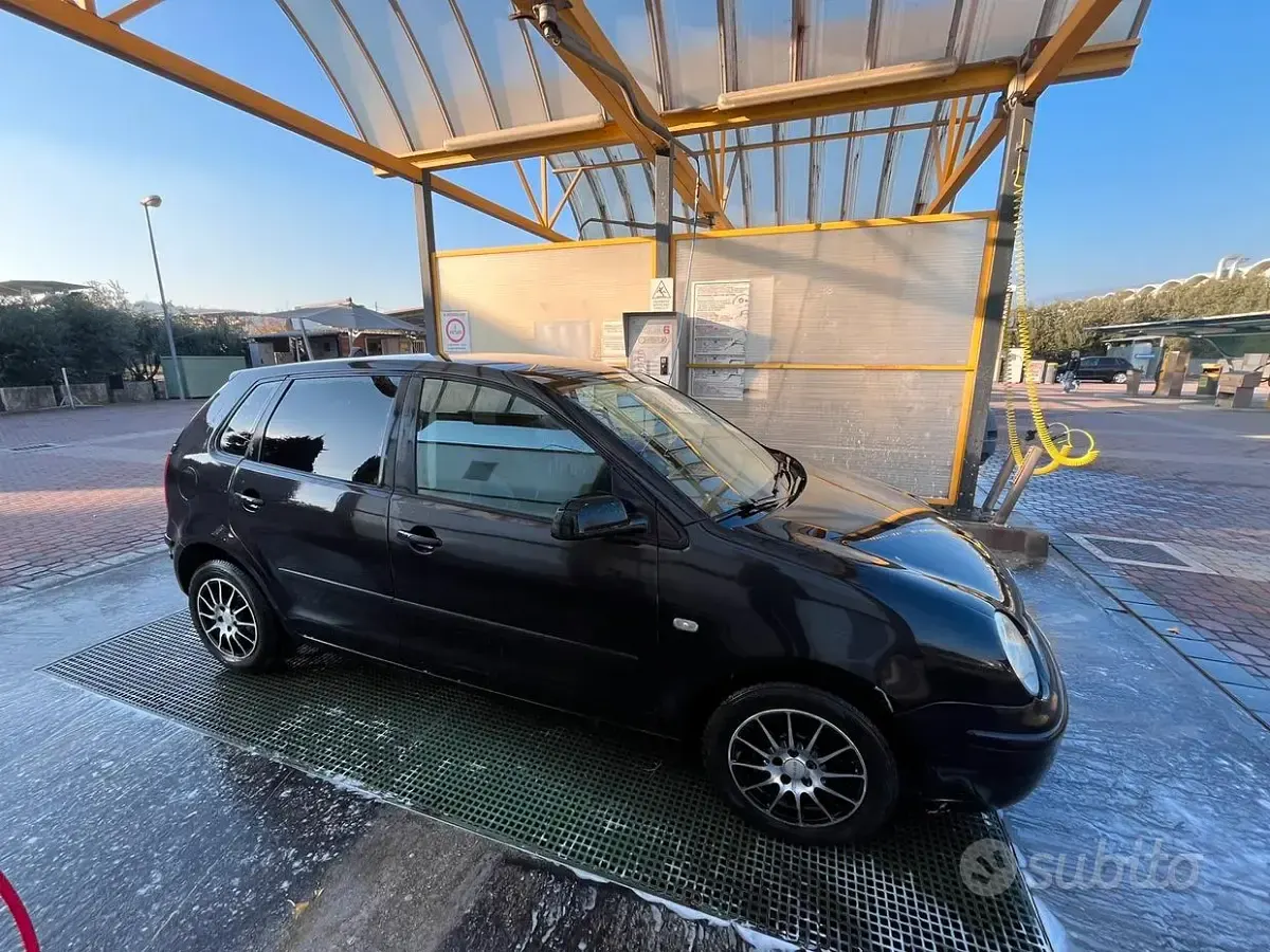 Usata VW Polo 75 CV (55 kW) 2004 Nero Utilitaria