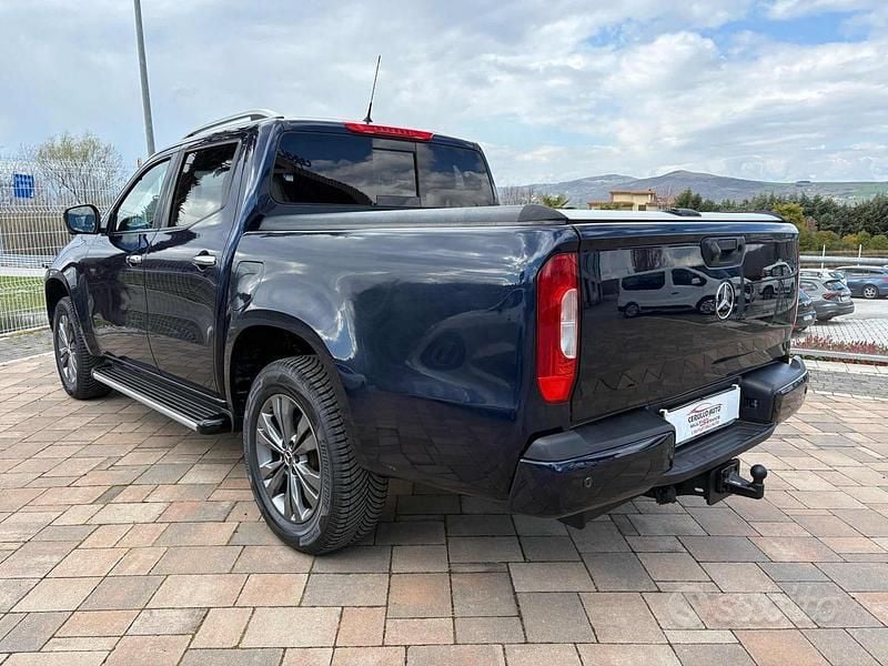 Usata Mercedes X250 190 CV (139 kW) 2019 Blu Pick-up
