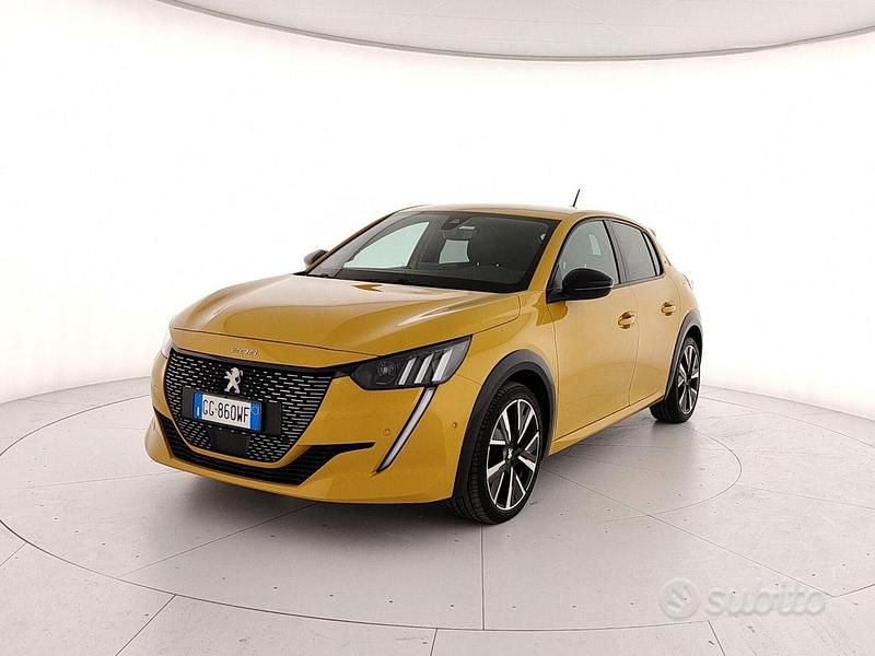 Usata Peugeot 208 GT 100 CV (73 kW) 2021 Giallo Utilitaria