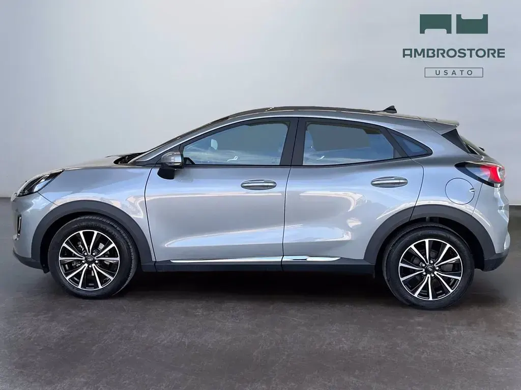 Usata Ford Puma Titanium 125 CV (91 kW) 2023 Solar silver SUV