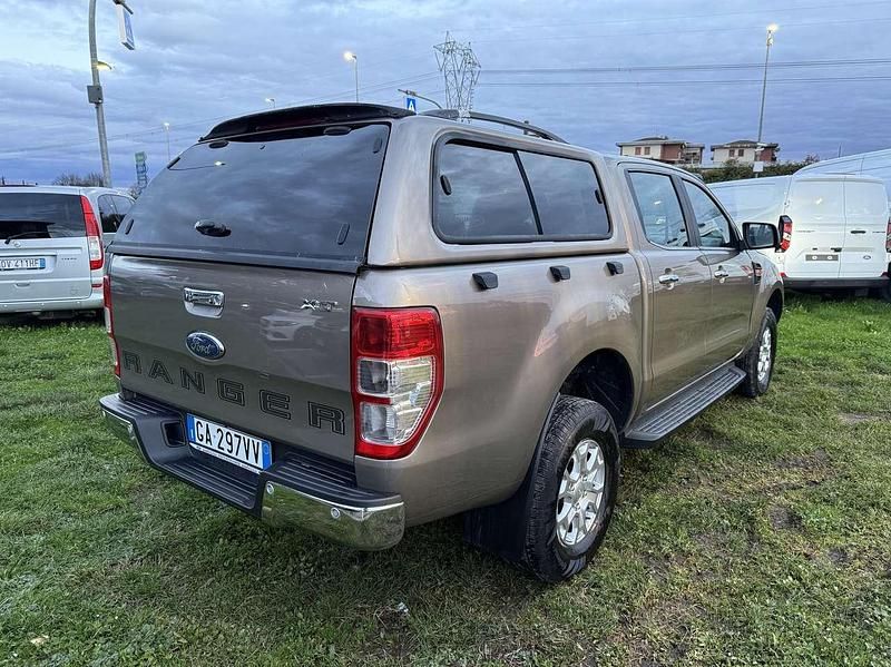 Usata Ford Ranger XLT 170 CV (125 kW) 2020 Beige Pick-up