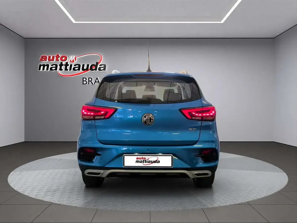 Usata MG ZS Luxury 106 CV (77 kW) 2024 Como blue SUV