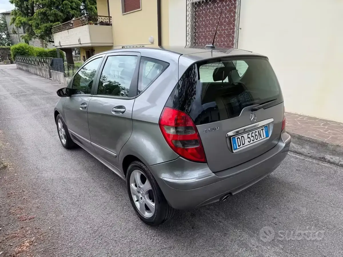 Usata Mercedes A150 Avantgarde 95 CV (69 kW) 2007 Grigio Berlina