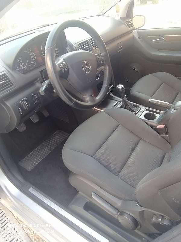 Usata Mercedes A150 Avantgarde 95 CV (69 kW) 2008 Argento Berlina