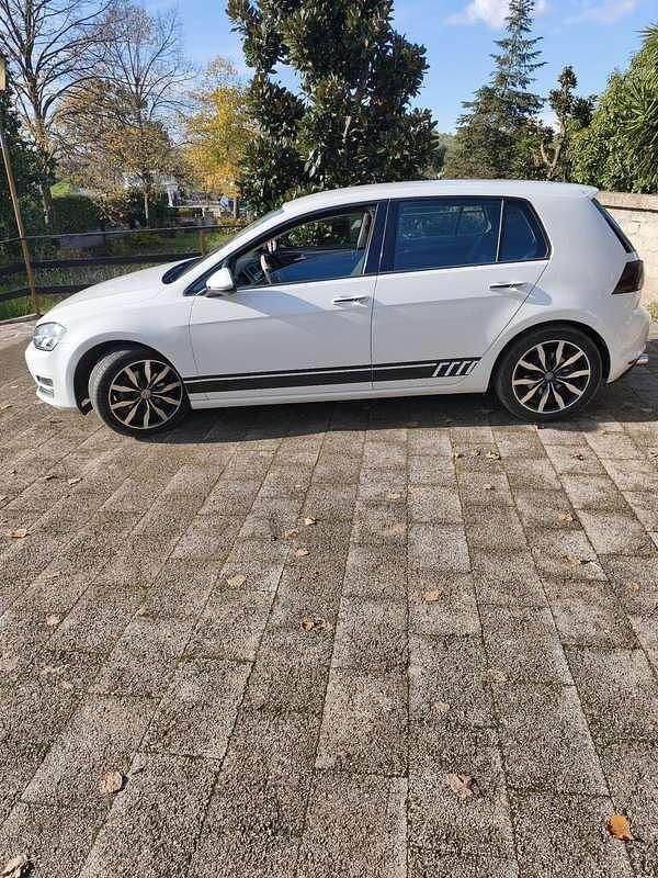 Usata VW Golf Sportsvan Comfortline 110 CV (80 kW) 2016 Monovolume