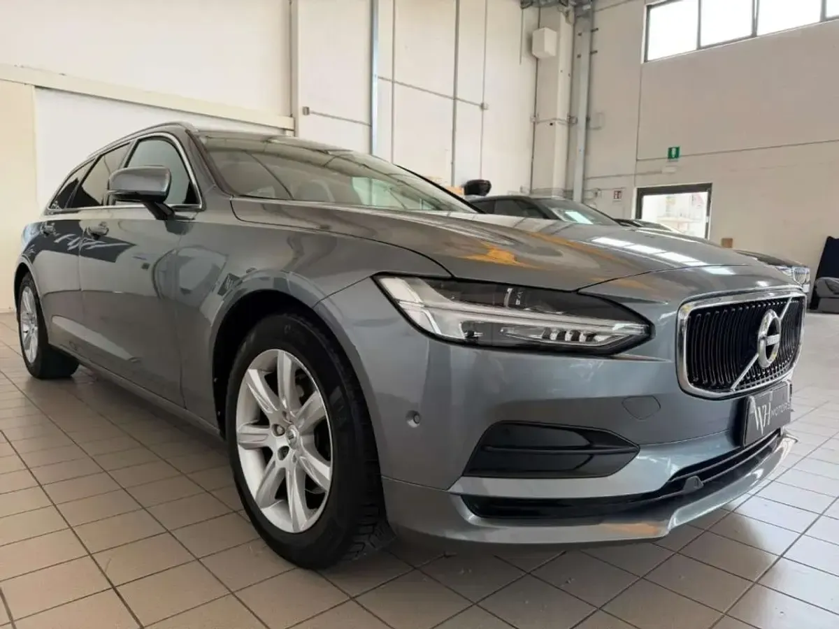 Usata Volvo V90 190 CV (139 kW) 2017 Grigio Station wagon