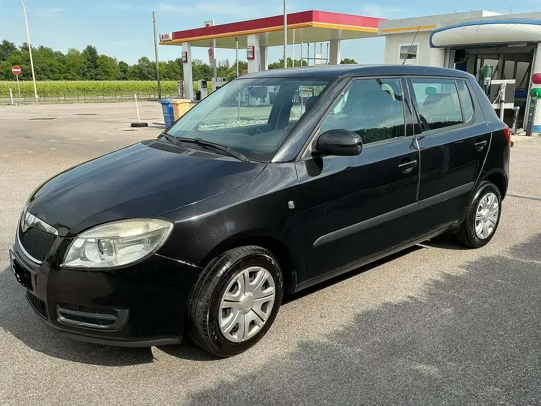 Usata Skoda Fabia 69 CV (50 kW) 2007 Nero Berlina