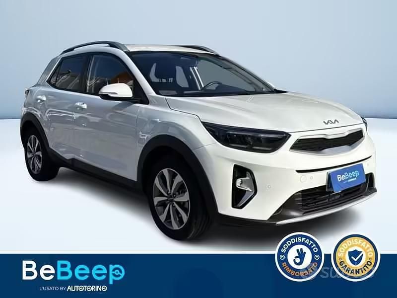 Usata Kia Stonic Style 79 CV (58 kW) 2025 Bianco SUV