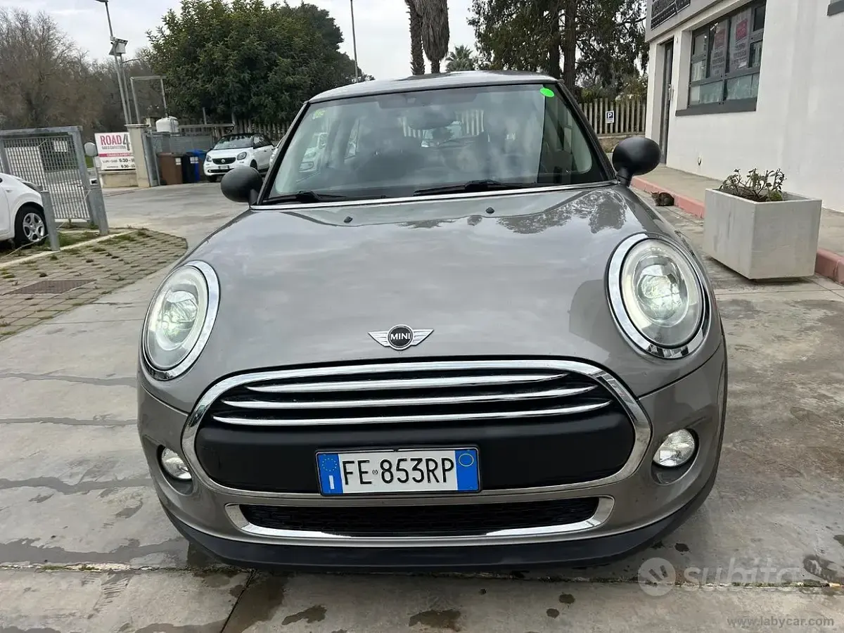 Usata Mini One D Business 95 CV (69 kW) 2016 Grigio Utilitaria